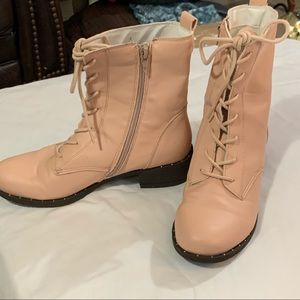 NEW Pink Ladies Lace Up Boots Sz 8.5 SO CUTE !  A5